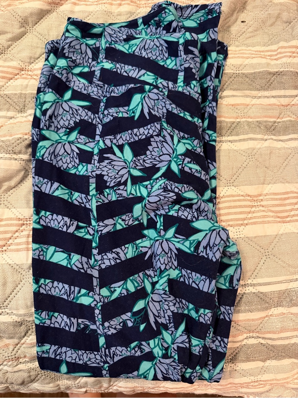 Lularoe navy with lotus tall and curvy leggings
